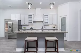 205 Presa Dr, Salado, TX 76571 - Photo 10