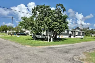 304 W Madison Ave, Port O'Connor, TX 77982 - Photo 1