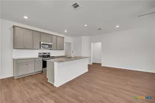 203 Wind Ridge Dr, Copperas Cove, TX 76522 - Photo 4