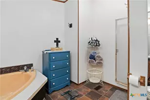 100 Park Meadow Dr, Cibolo, TX 78108 - Photo 16