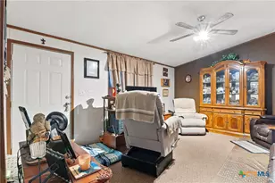 100 Park Meadow Dr, Cibolo, TX 78108 - Photo 6