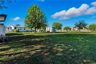 100 Park Meadow Dr, Cibolo, TX 78108 - Photo 26