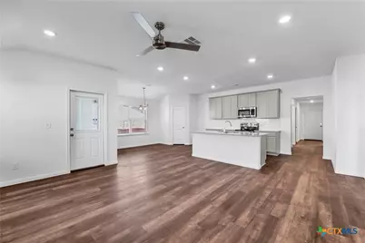 183 Grand Canyon Drive, Copperas Cove, TX 76522 - Photo 4