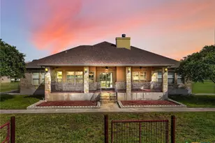 301 County Rd 253, Bertram, TX 78605 - Photo 4