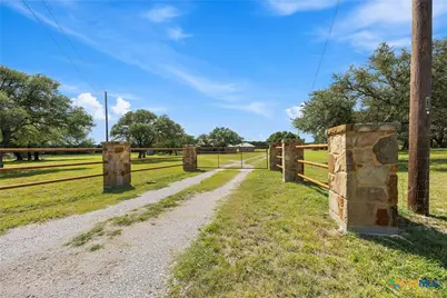 350 Lehne Road, Bertram, TX 78605 - Photo 28