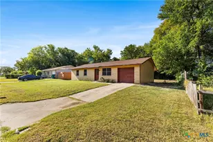 104 E Arlo Rd, Harker Heights, TX 76548 - Photo 2