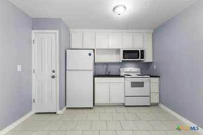 104 E Arlo Road, Harker Heights, TX 76548 - Photo 12