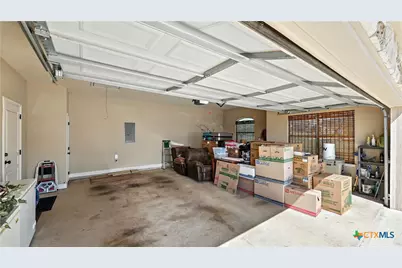 121 Carrizo Ridge, Floresville, TX 78114 - Photo 36