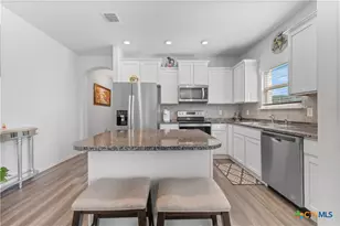 406 Tapaderos Path, Killeen, TX 76542 - Photo 14