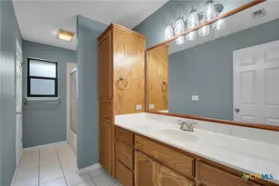 2277 S Abbey Loop, New Braunfels, TX 78130 - Photo 20