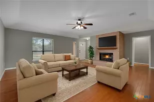 2277 S Abbey Loop, New Braunfels, TX 78130 - Photo 6