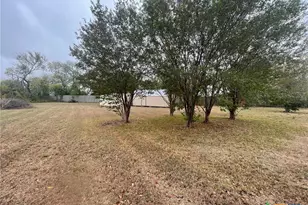 17941 Old 81, Troy, TX 76579 - Photo 16