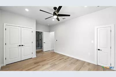 265 School Avenue, New Braunfels, TX 78130 - Photo 8