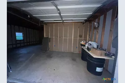 222 York Street, Yorktown, TX 78164 - Photo 12