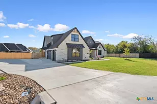 109 Cumberland Dr, Belton, TX 76513 - Photo 2