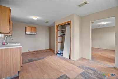 2862 Wetz Road, Marion, TX 78124 - Photo 10