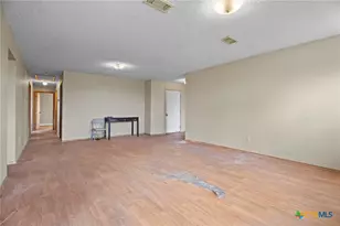 2862 Wetz Rd, Marion, TX 78124 - Photo 8