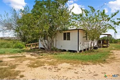 2862 Wetz Road, Marion, TX 78124 - Photo 4