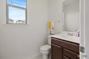 328 Harvest Flds Fields, New Braunfels, TX 78130 - Photo 12