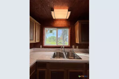 1008 W Adams Avenue, Port O'Connor, TX 77982 - Photo 32