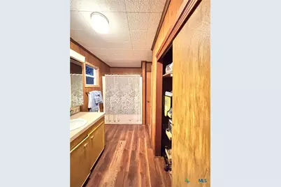 1008 W Adams Avenue, Port O'Connor, TX 77982 - Photo 12