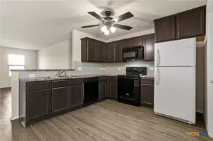 306 Benelli Dr, New Braunfels, TX 78130 - Photo 8