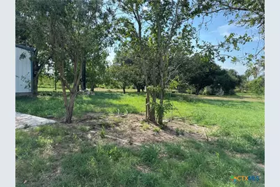 59 Valley Vista Road, Victoria, TX 77904 - Photo 2