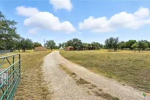 220 Lanier Ranch Rd, Driftwood, TX 78619 - Photo 6
