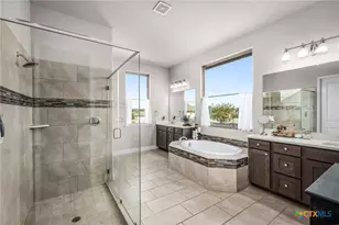 1177 Nutmeg Trl, New Braunfels, TX 78132 - Photo 16