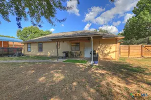 1264 Lost Elms, New Braunfels, TX 78130 - Photo 22