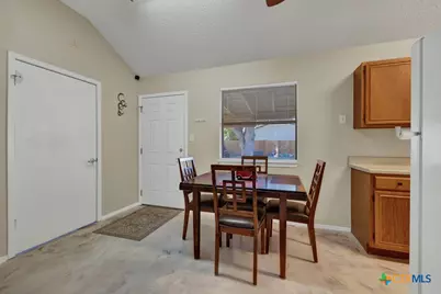 1264 Lost Elms, New Braunfels, TX 78130 - Photo 8