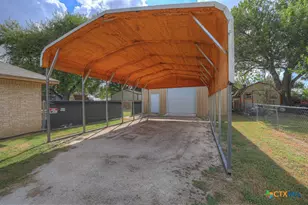 1264 Lost Elms, New Braunfels, TX 78130 - Photo 28