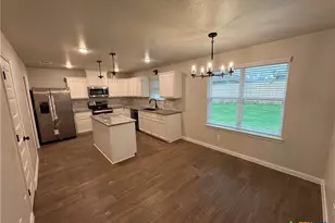 141 Atlas Ave, Killeen, TX 76542 - Photo 4