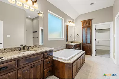 5819 Wooded Creek Cove, Temple, TX 76502 - Photo 28