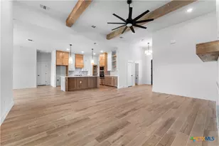 8621 Austin Turner Trl, Killeen, TX 76542 - Photo 10