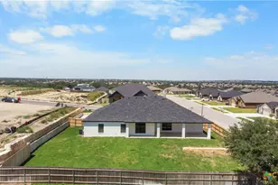 8621 Austin Turner Trl, Killeen, TX 76542 - Photo 38