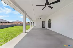 8621 Austin Turner Trl, Killeen, TX 76542 - Photo 36