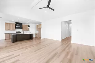 5031 Fenceline Trl, Nolanville, TX 76559 - Photo 4