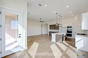 406 Cleveland Wy, New Braunfels, TX 78130 - Photo 18