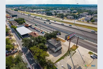 1712 N Interstate 35, San Marcos, TX 78666 - Photo 12