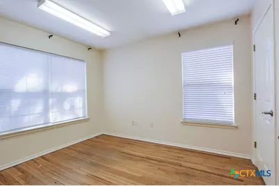 1712 N Interstate 35, San Marcos, TX 78666 - Photo 24