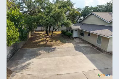 1712 N Interstate 35, San Marcos, TX 78666 - Photo 6
