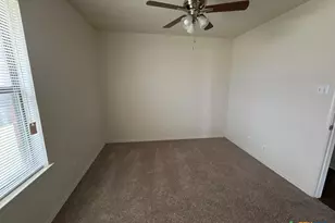 906 McDaniel Cir, Killeen, TX 76543 - Photo 10