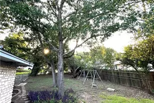 516 Ausie Cir, Belton, TX 76513 - Photo 4