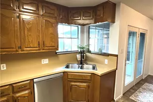 516 Ausie Cir, Belton, TX 76513 - Photo 10