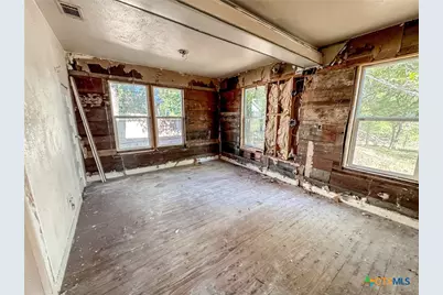 511 Saunders Street, Gatesville, TX 76528 - Photo 12