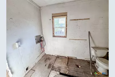 511 Saunders Street, Gatesville, TX 76528 - Photo 16