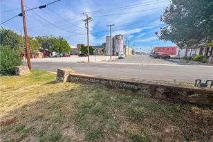 511 Saunders St, Gatesville, TX 76528 - Photo 22