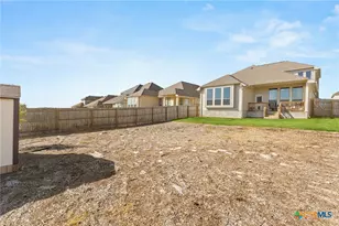 947 Blue Violet, New Braunfels, TX 78130 - Photo 26