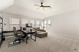 947 Blue Violet, New Braunfels, TX 78130 - Photo 16